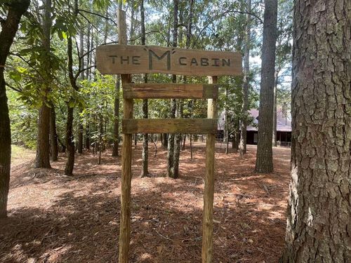 616 Southern Hills Cir, Broken Bow, OK, 74728 | Card Image