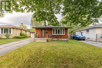 103 Kintail Cres, House other with 4 bedrooms, 2 bathrooms and 3 parking in London ON | Image 2