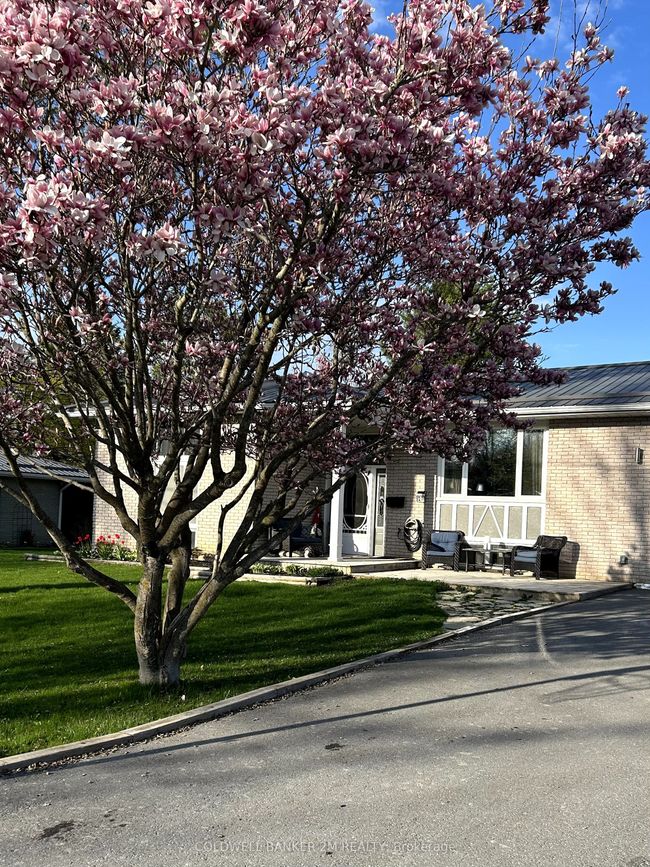 27 Anne St, House other with 4 bedrooms, 2 bathrooms and 6 parking in Millbrook ON | Image 39