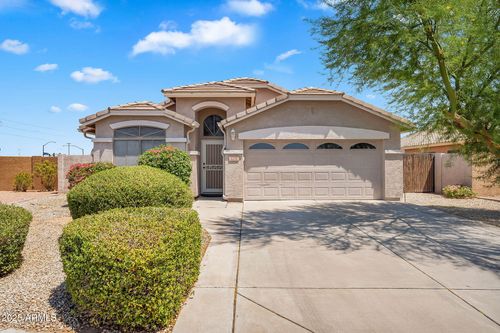3239 S Loback Ln, Gilbert, AZ, 85297-7840 | Card Image