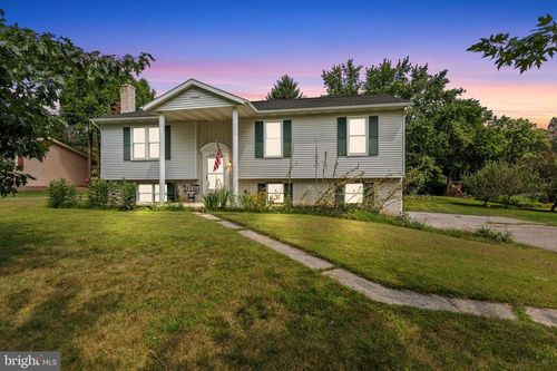 21 Longstreet Dr, EAST BERLIN, PA, 17316-9346 | Card Image