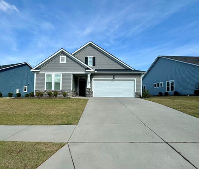 2033 Sinclair Dr, Home with 3 bedrooms, 2 bathrooms and null parking in Grovetown GA | Image 2