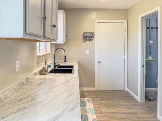 5505 Floria Dr, House other with 3 bedrooms, 3 bathrooms and null parking in Swartz Creek MI | Image 7