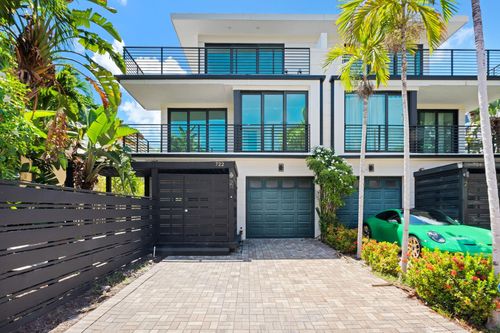 apt-2-722 Ne 15th Ave, Fort Lauderdale, FL, 33304-2953 | Card Image