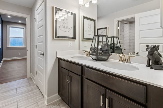 Photos are of another home. Options and colors may vary. | Image 28