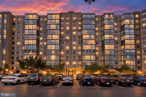 314-19355 Cypress Ridge Ter, LEESBURG, VA, 20176-6903 | Card Image