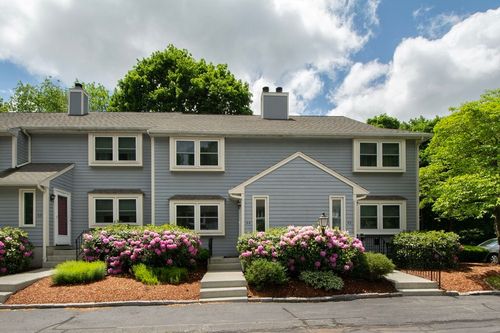 a4-20 Cleverly St, Abington, MA, 02351 | Card Image