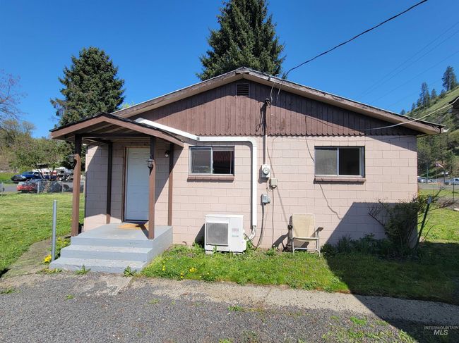 17 S Front St, House other with 2 bedrooms, 1 bathrooms and 1 parking in Kooskia ID | Image 4