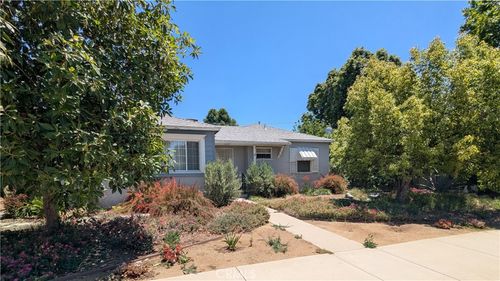 6944 Lindley Ave, Reseda, CA, 91335-4610 | Card Image