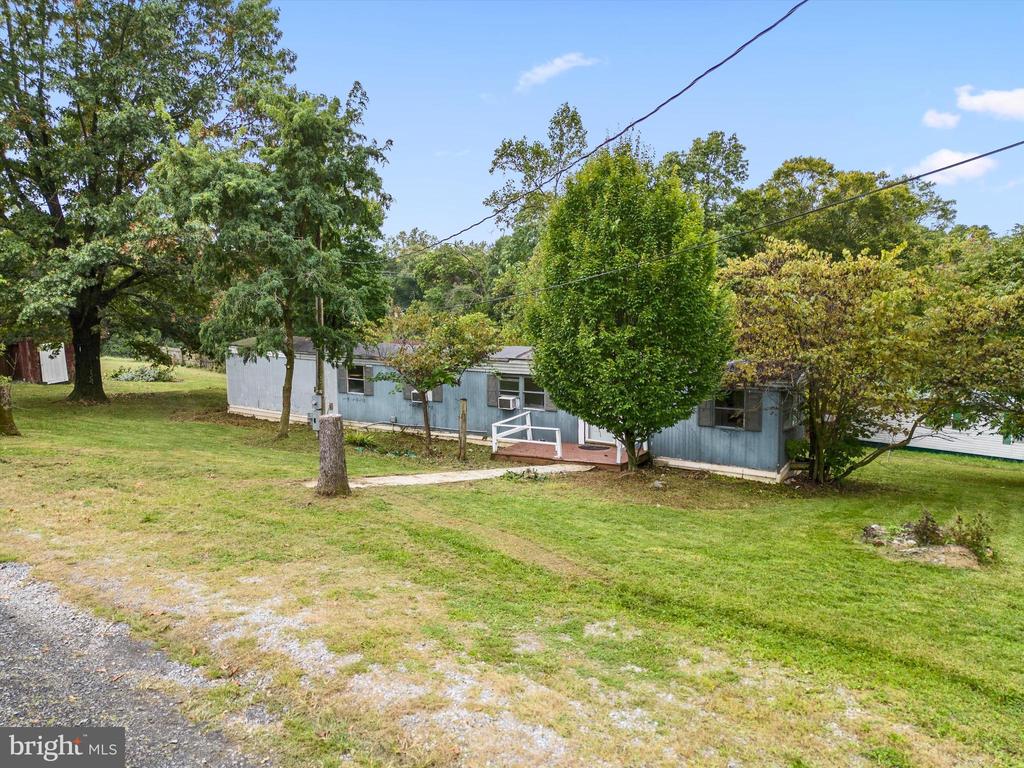 New Harmony Ln, Harpers Ferry, WV 25425