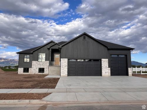 1234 N 4925 W, Plain City, UT, 84404-8302 | Card Image