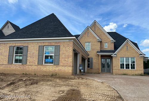 8058 Old Addison Dr, Olive Branch, MS, 38654-7254 | Card Image