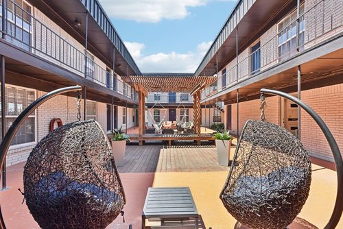 d-202-2410 Longview St, Austin, TX, 78705-4244 | Card Image