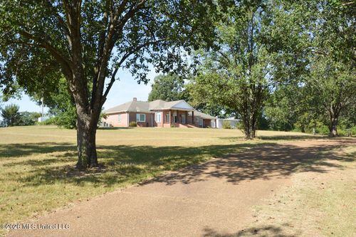 135 Cidero Road, Raymond, MS, 39154 | Card Image