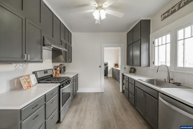 1836 Center St Ne, House other with 4 bedrooms, 1 bathrooms and null parking in Salem OR | Image 19