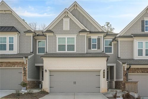 628 Isom Walk, Suwanee, GA, 30024-5639 | Card Image