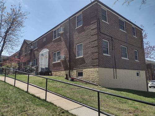 2-45-251 61st Ave, Little Neck, NY, 11362 | Card Image