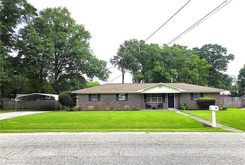 632 Gilbert St, Saraland, AL, 36571-3150 | Card Image