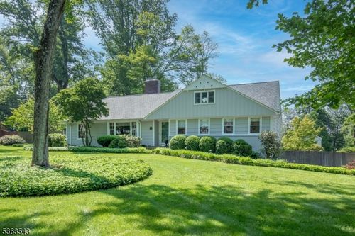 21 Sycamore Hill Rd, Bernardsville, NJ, 07924-1820 | Card Image