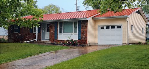 22 S Lakewood Dr, Effingham, IL, 62401-1847 | Card Image