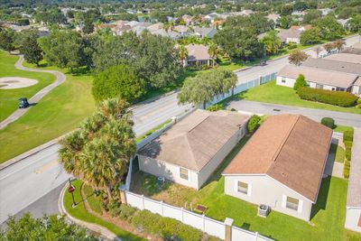 675 Kendall Court, House other with 2 bedrooms, 2 bathrooms and null parking in The Villages FL | Image 3