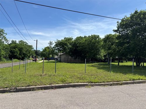 3701 Mcdougal St, Greenville, TX, 75401-2511 | Card Image