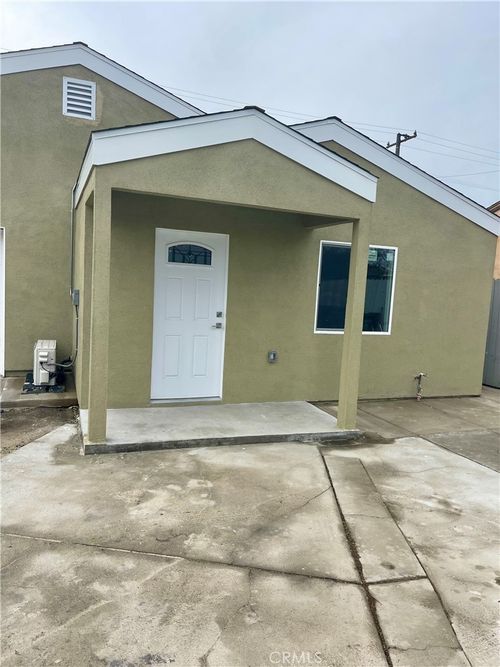 1118 E Arlington St, Compton, CA, 90221-1217 | Card Image