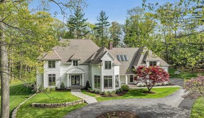 14 Stratford Way, House other with 5 bedrooms, 4 bathrooms and 6 parking in Lincoln MA | Image 1