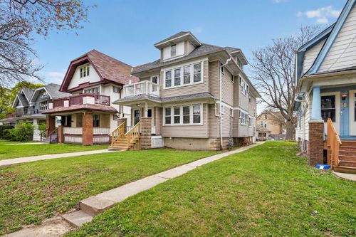 2862-2864 N 48th St, Milwaukee, WI, 53210 | Card Image