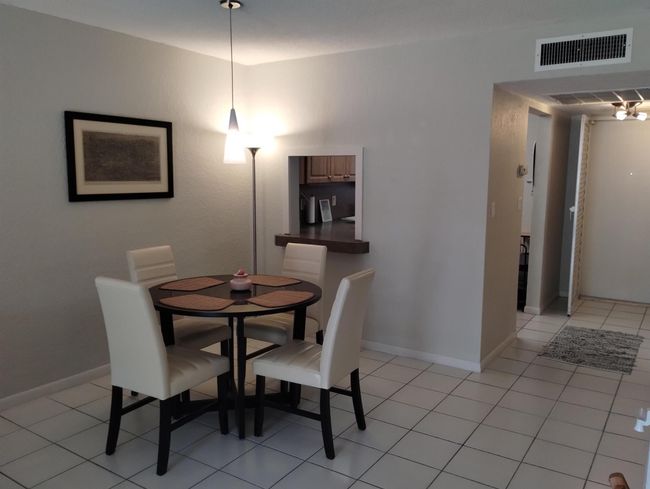 APT-218B - 4502 N Federal Hwy, Condo with 2 bedrooms, 2 bathrooms and null parking in Lighthouse Point FL | Image 8