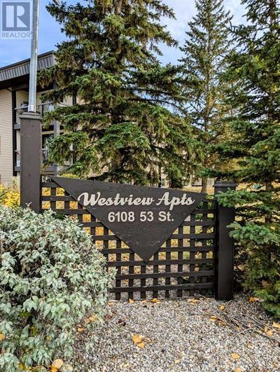 108 - 6108 53 St, Condo with 2 bedrooms, 1 bathrooms and 1 parking in Olds AB | Image 2