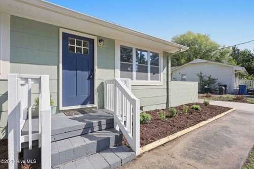 319 Lakewood Dr, Jacksonville, NC, 28546-4637 | Card Image