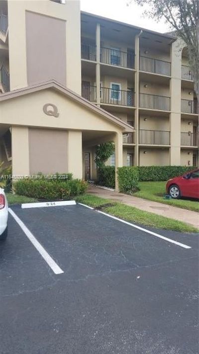 106Q - 1400 Sw 124th Ter, Condo with 1 bedrooms, 1 bathrooms and null parking in Pembroke Pines FL | Image 1