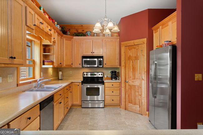729 Huckleberry Way, House other with 5 bedrooms, 6 bathrooms and null parking in Jasper GA | Image 17