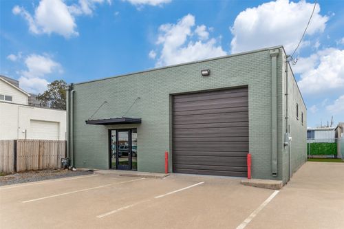 4840 Memphis St, Dallas, TX, 75207-5210 | Card Image