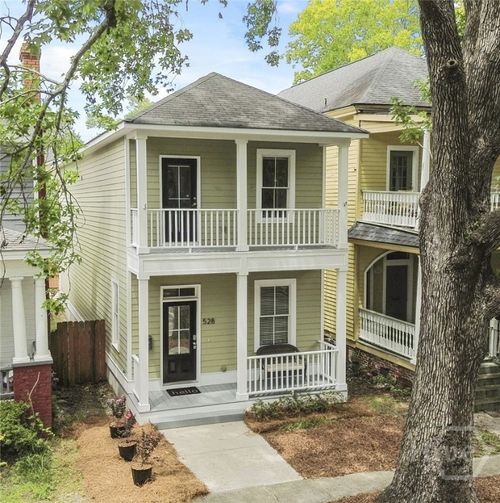 528 E Duffy St, savannah, GA, 31401-6915 | Card Image
