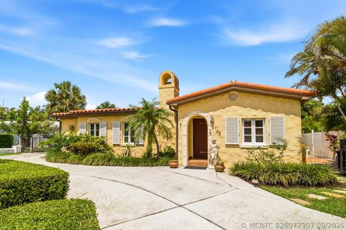 145 Ne Spanish Ct, Boca Raton, FL, 33432-4123 | Card Image