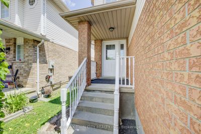 184 Copper Leaf St, House other with 3 bedrooms, 4 bathrooms and 4 parking in Kitchener ON | Image 3