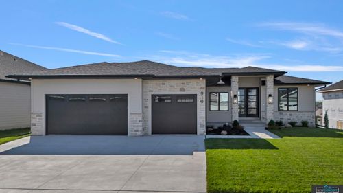 919 N 106th St, Lincoln, NE, 68527-2522 | Card Image