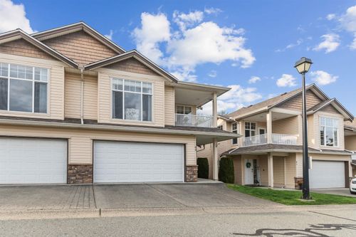 62-8590 Sunrise Dr, Chilliwack, BC, V2R3Z4 | Card Image