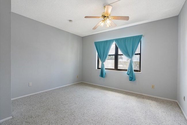 6 - 1300 Seaway Dr, Condo with 2 bedrooms, 2 bathrooms and null parking in Fort Pierce FL | Image 29