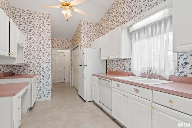 5000 Eagle Ridge Ct, House other with 2 bedrooms, 2 bathrooms and null parking in Springfield IL | Image 12