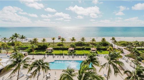 415-2625 Collins Ave, Miami Beach, FL, 33140-4748 | Card Image