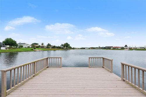 403 S Pebble Beach Blvd, SUN CITY CENTER, FL, 33573-5724 | Card Image