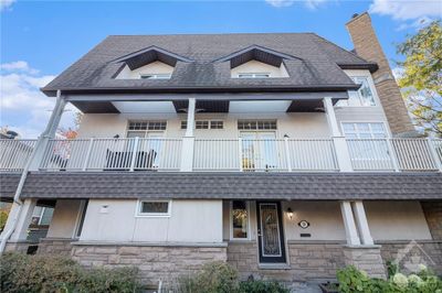 50 Concord St N, Townhouse with 3 bedrooms, 2 bathrooms and 2 parking in Ottawa ON | Image 1