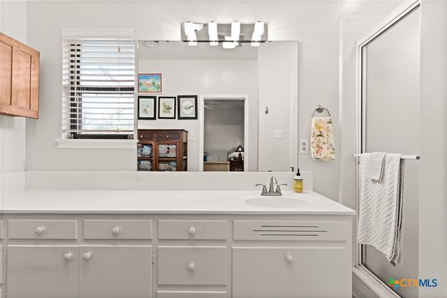 Master Bath | Image 25