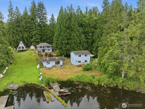 829 Sw Lake Roesiger Rd, Snohomish, WA, 98290-7517 | Card Image