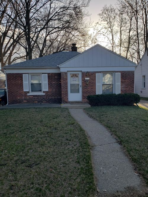 4173 Columbus St, Wayne, MI, 48184-2144 | Card Image