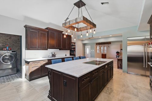 913 Ashland Ct, Mansfield, TX, 76063-3802 | Card Image