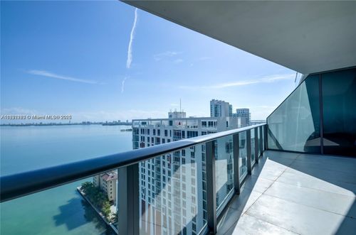 apt-2106-460 Ne 28th St, Miami, FL, 33137-4675 | Card Image